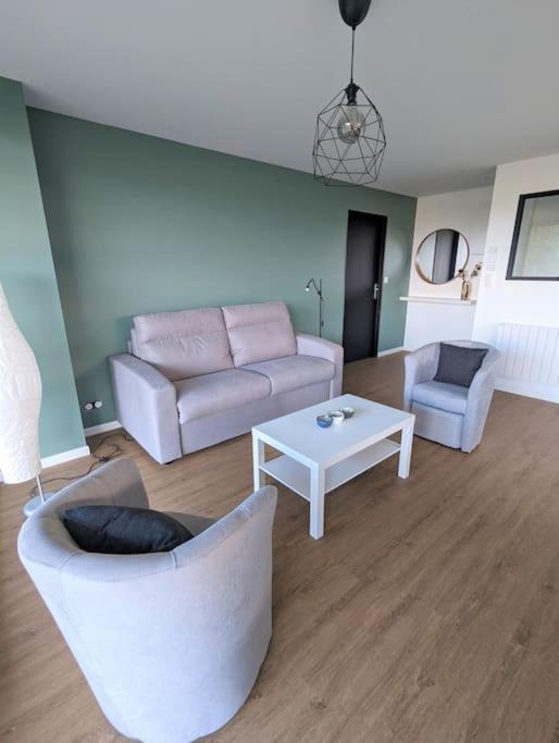 Bienvenue Chez Severine Et Julien Appartement 75M2 Mirefleurs Εξωτερικό φωτογραφία